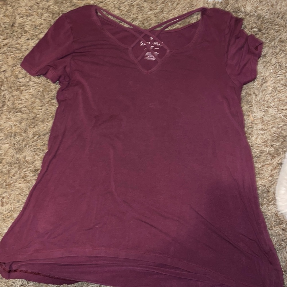 American eagle t shirt